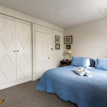 Charming 2Bd Garden House - Hammersmith London Exterior photo