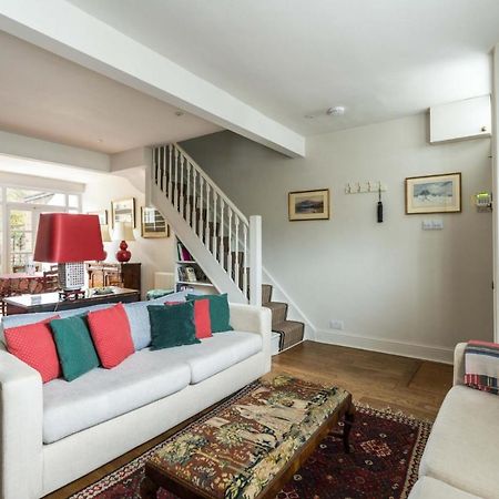 Charming 2Bd Garden House - Hammersmith London Exterior photo
