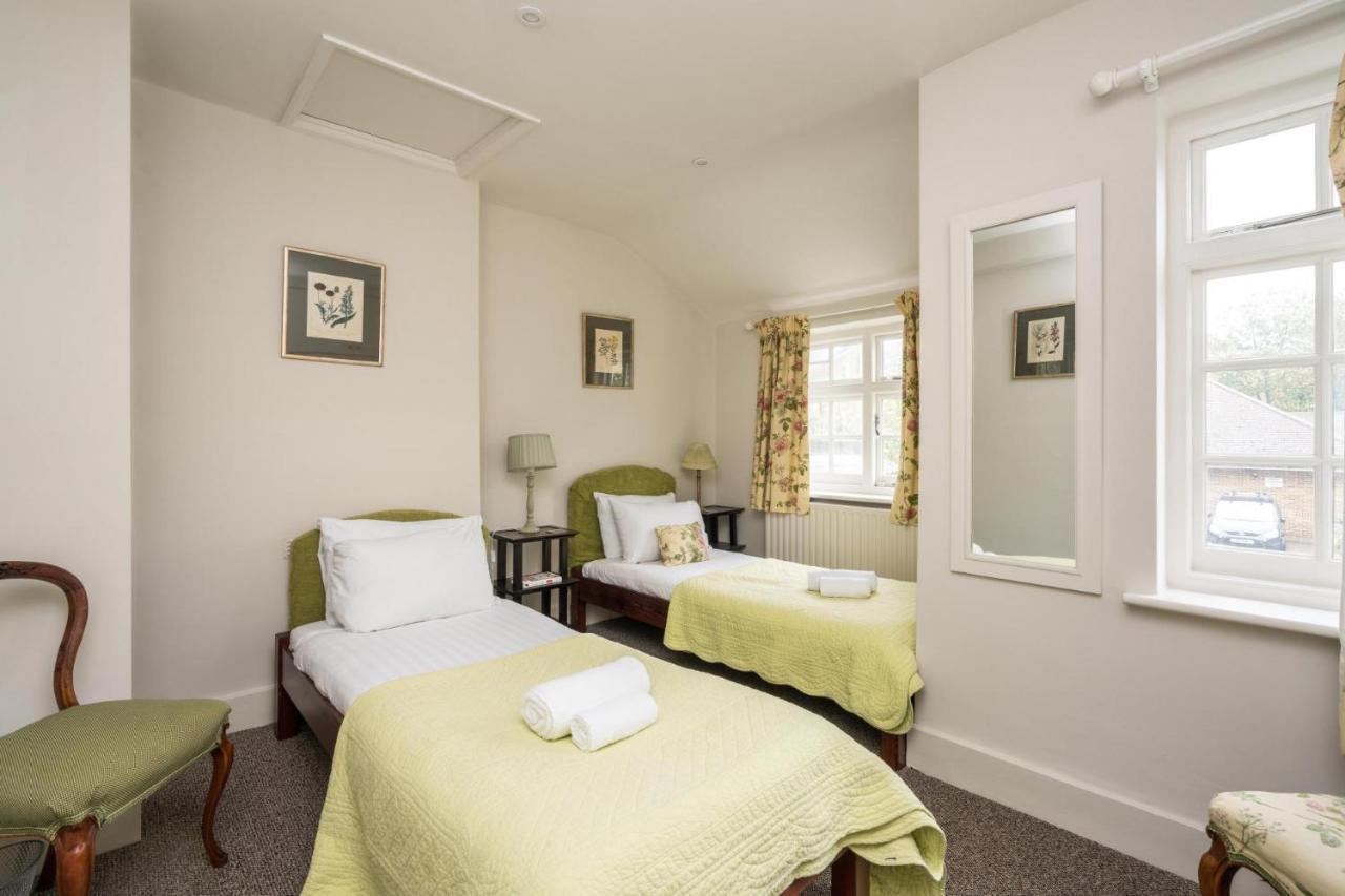 Charming 2Bd Garden House - Hammersmith London Exterior photo