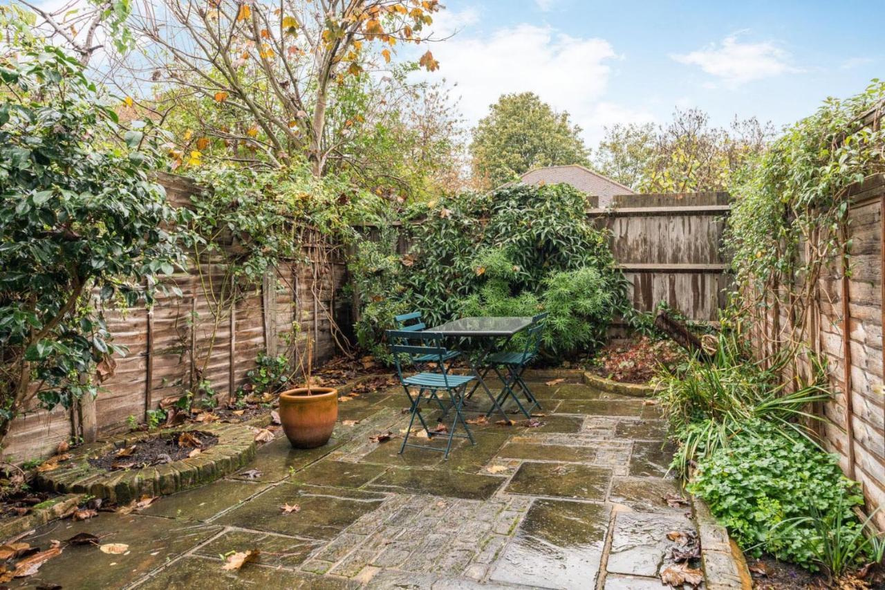 Charming 2Bd Garden House - Hammersmith London Exterior photo
